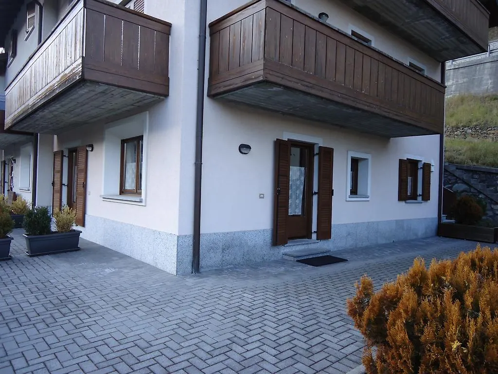 Appartamento Casa Grazia Isolaccia 0*,