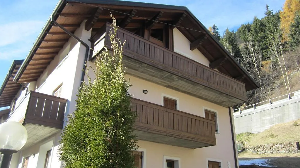Appartamento Casa Grazia Isolaccia