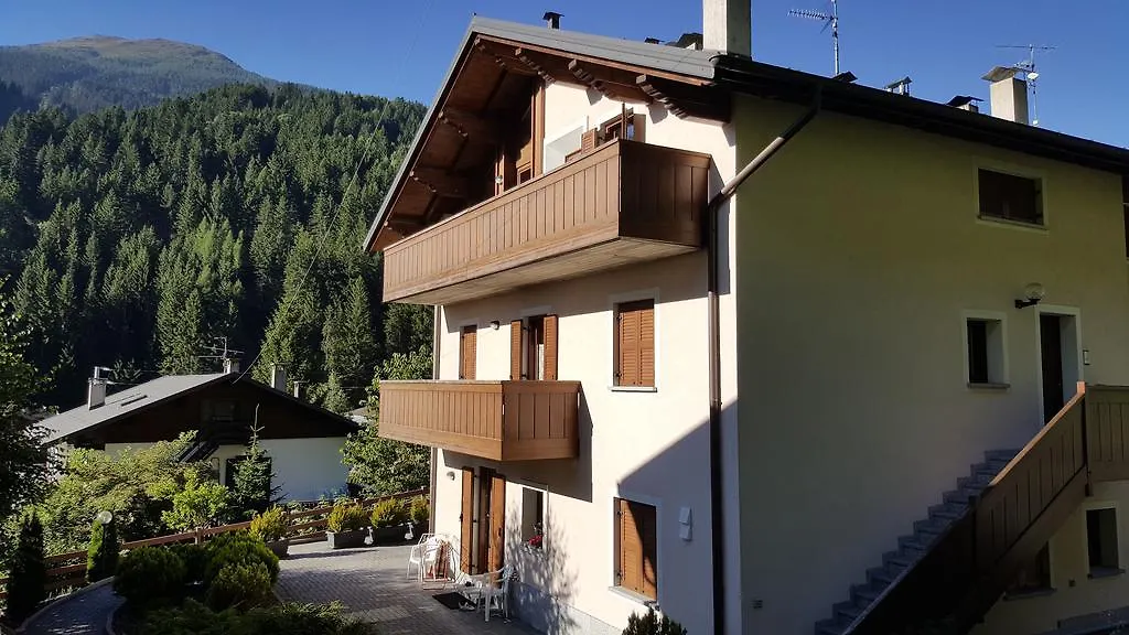Appartamento Casa Grazia Isolaccia