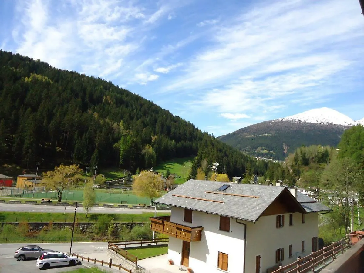 Appartamento Casa Grazia Isolaccia