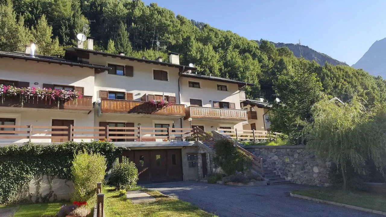 Appartamento Casa Grazia Isolaccia 0*,