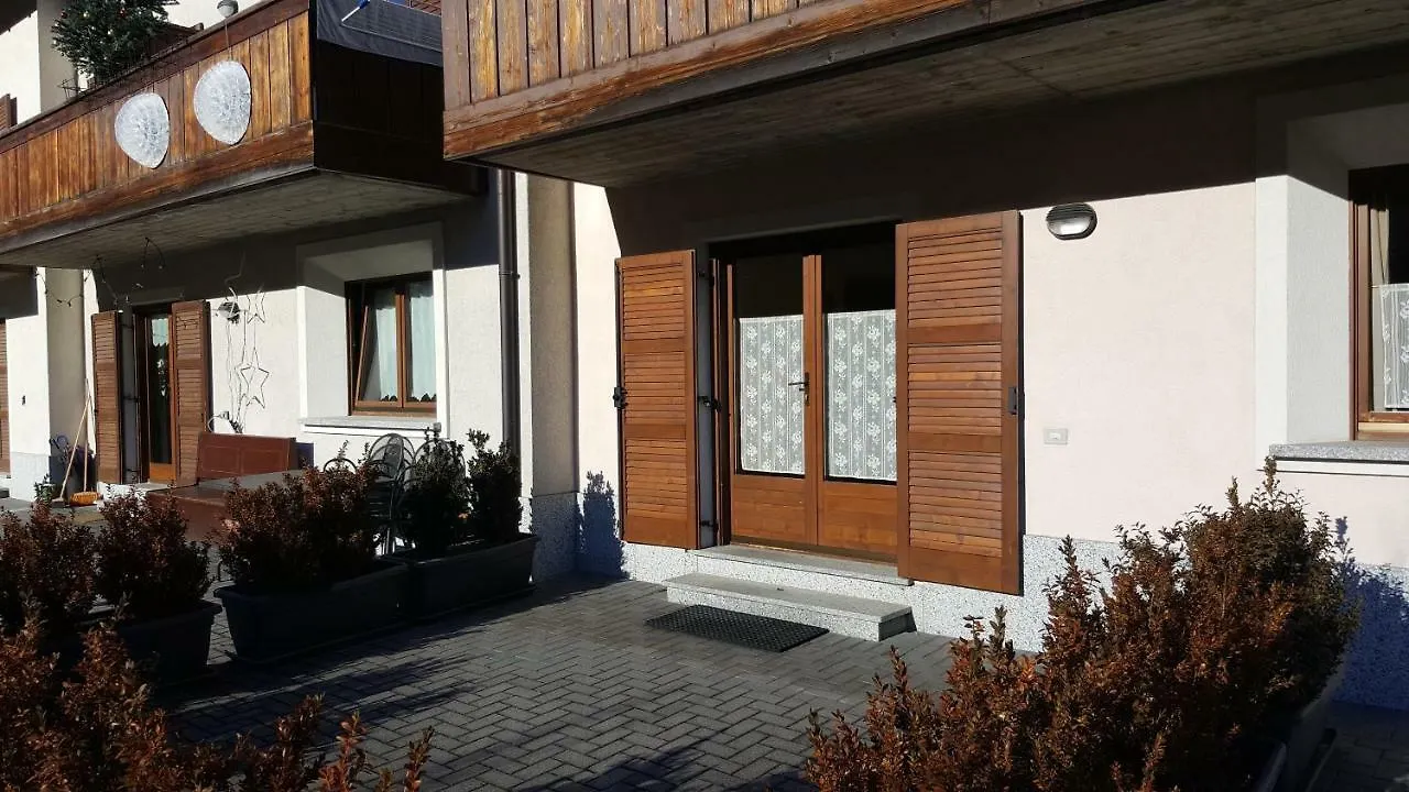 Appartamento Casa Grazia Isolaccia 0*,
